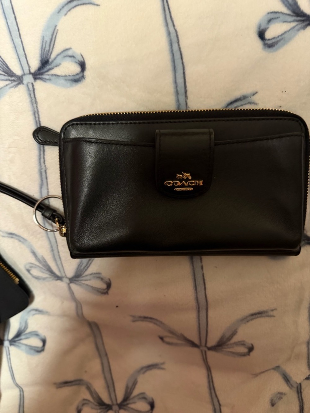 COACH Black Leather Wristlet Wallet